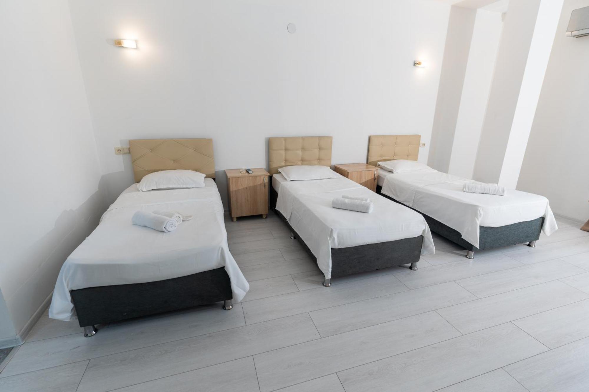 Hotel Ponto Vechio Batumi Bagian luar foto