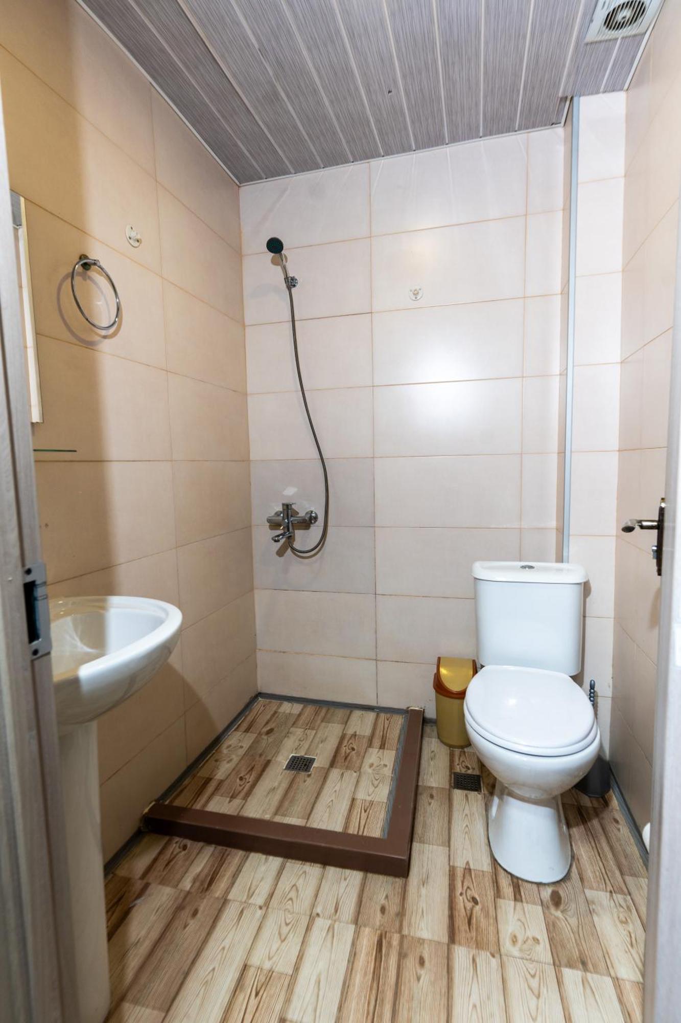 Hotel Ponto Vechio Batumi Bagian luar foto